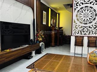 Nhà đẹp khu thạch bàn 2 oto đỗ cửa lô góc 3 thoáng full nội thất