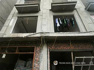 Hiếm 5,2 tỷ nhà 35m2 x 5 tầng ô chờ thang máy ngõ cực nông ngay cầu thanh trì sang phố rất tiện