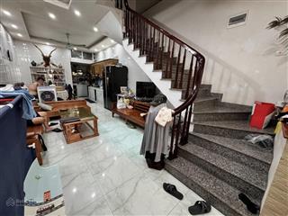Hội phụ  đông hội  đông anh, nhà đẹp dân xây như mới sẵn về ở ngay sát đường tứ liên