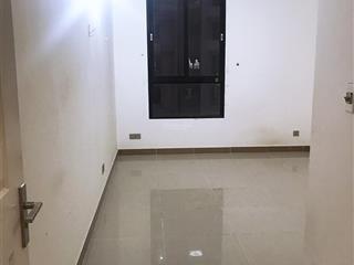 Bán căn hộ 161m2  3pn  4wc. giá 3 tỷ 350,  mr. tùng 0964 690 ***