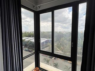 Bán căn hộ 97m2  3pn  2wc. giá 2 tỷ 745.  mr. tùng 0964 690 ***