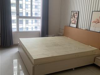 Bán căn hộ 90m2 = 2pn  2wc, giá 2 tỷ 525, nhà có nội thất.  mr. tùng 0964 690 ***