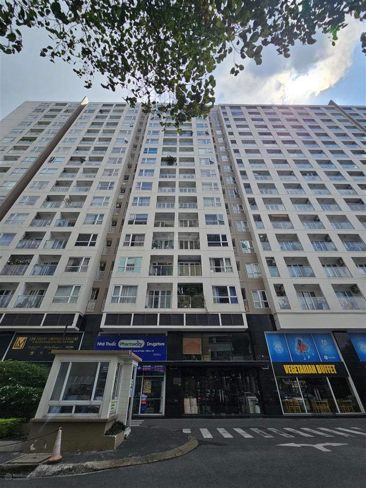 Chính chủ bán shophouse sky center / dt 130m2  giá bán 6,5 tỷ  cam kết giá thật, không đăng ảo