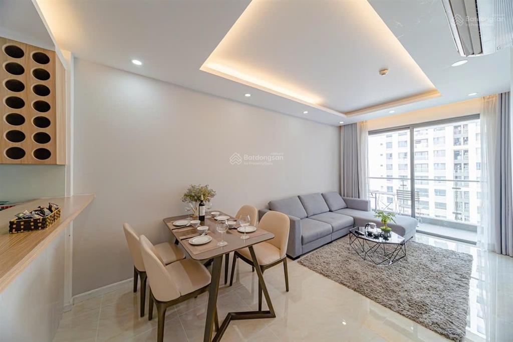 Cho thuê gold view q4 1pn 1wc 50m2  nội thất đủ ban công  giá 14.500.000đ  5p đi q1  bơi gym đủ