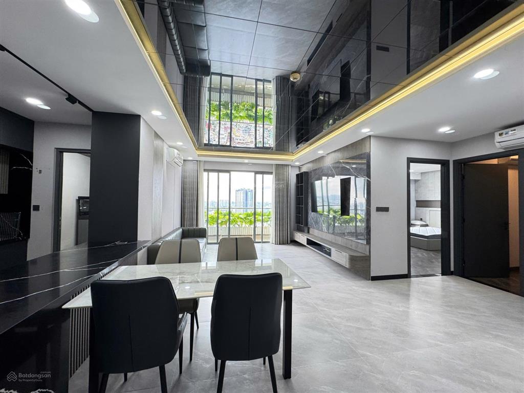 Cho thuê gold view q4  3pn 2wc 117m nội thất đủ, 5p đi q1, bơi gym,chỉ 23 tr rẻ nhất bến vân đồn