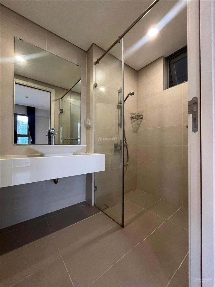 Cho thuê nhiều căn tresor q4, 2pn giá từ 19 22tr có ban công, đủ nội thất, qua q1 2 phút