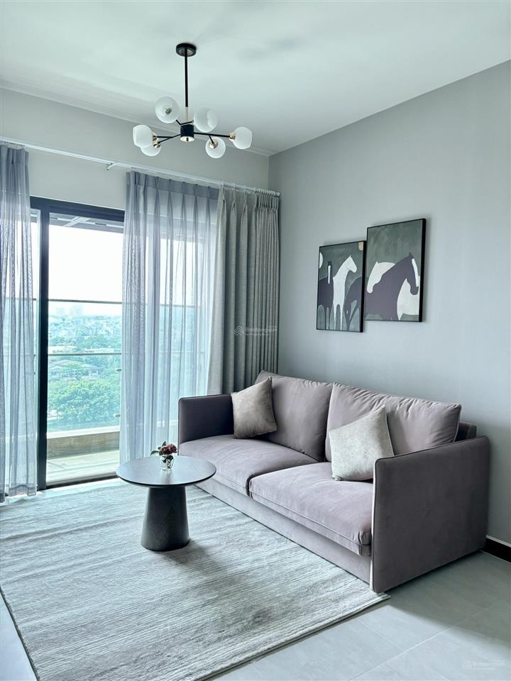 Cho thuê icon56 3pn 2wc 100m2 đủ nội thất giá 24,5tr vào ngay . chuyên quản lý cho thuê icon56.