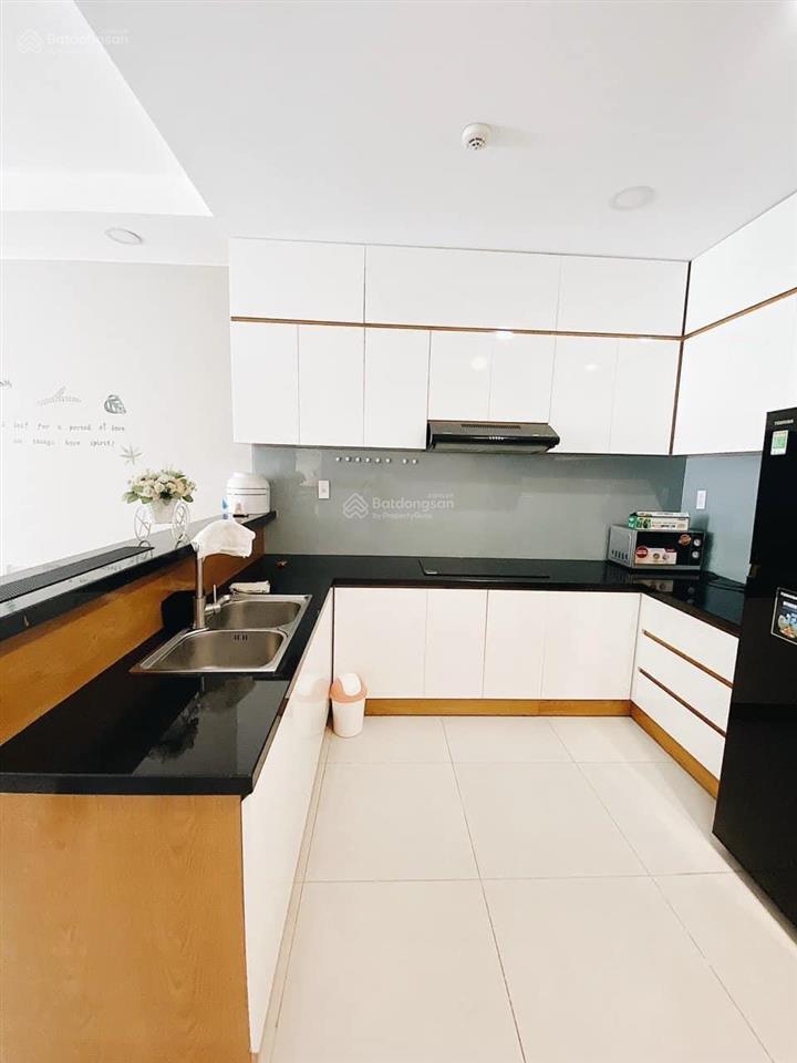 Cho thuê icon56 3pn 2wc 100m2 đủ nội thất giá 24,5tr vào ngay . chuyên quản lý cho thuê icon56.