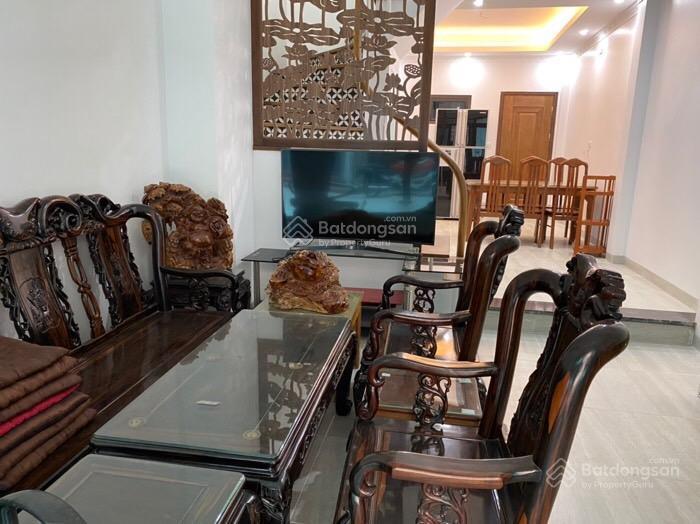 Cần bán gấp nhà bằng liệt linh đàm ô tô đỗ cửa, sát chợ dt 45m2 giá hơn 8 tỷ