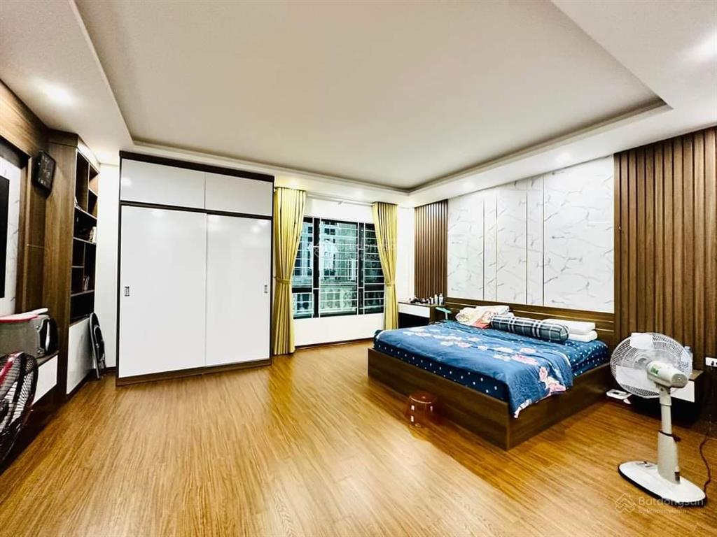 Bán nhà linh đàm, bằng liệt ngõ thông sát phố gần 37 m2, chỉ gần 8 tỷ