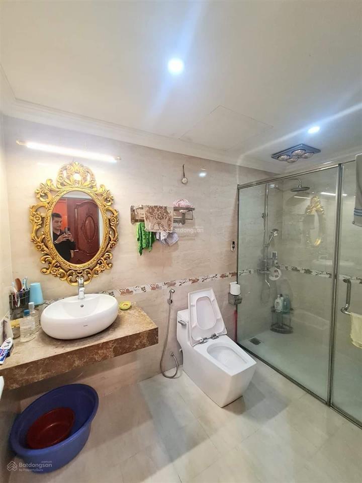 Bán nhà bằng liệt, linh đàm nhà mới cứng, vài bước ra ô tô đỗ, diện tích 38m2 giá 8,3 tỷ