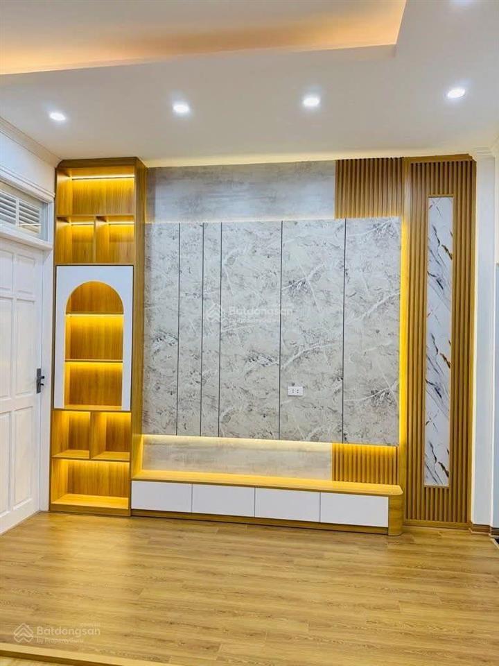 Bán nhà riêng tại kim giang, 8,5 tỷ, 36m2, 4pn, 3wc, giá siêu hời