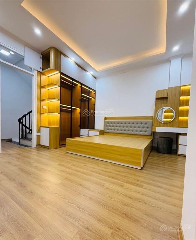 Bán nhà riêng tại kim giang, 8,5 tỷ, 36m2, 4pn, 3wc, giá siêu hời