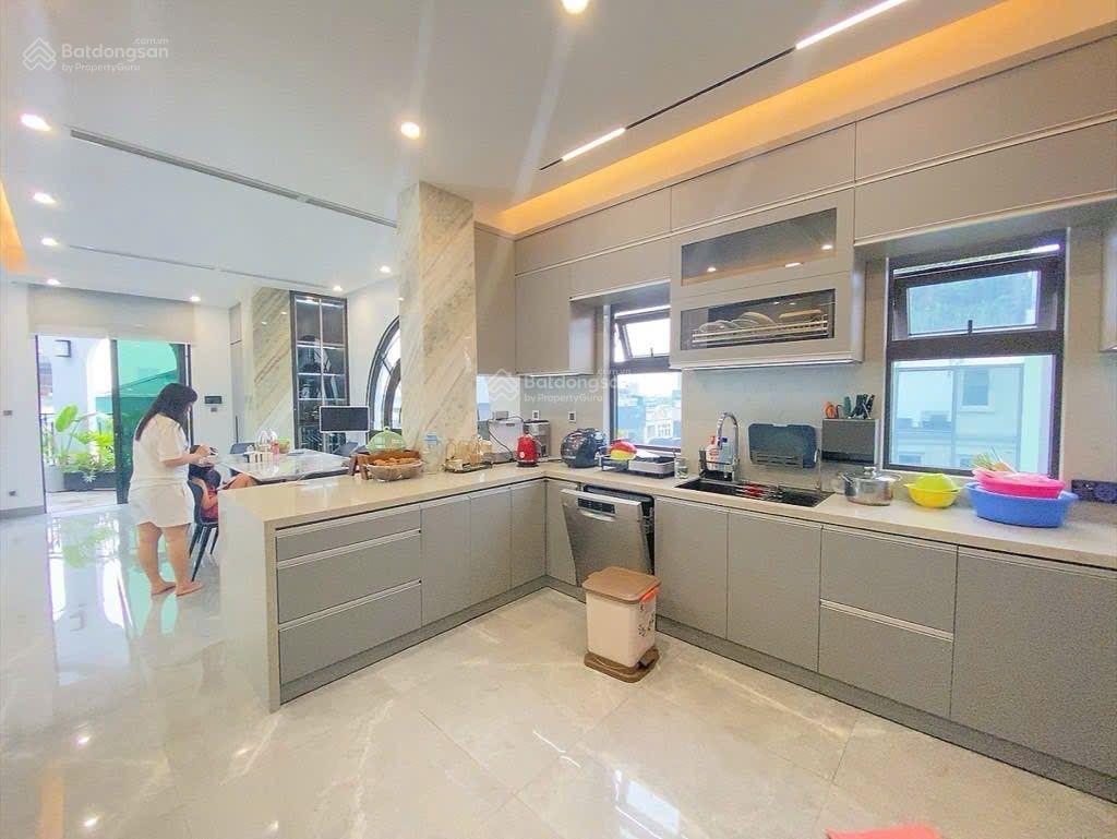 Bán nhà lô góc biệt thự liền kề khu đô thị bắc linh đàm đẳng cấp tiện nghi dt 100m giá hơn 31 tỷ