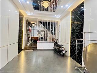 Độc lập  64m2  4 tầng  phố xịn nhà sang  quy hoạch chuẩn  dành cho người biết tận hưởng