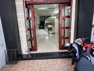Mặt tiền f.10 tân bình  đẹp  độc  đắc địa  70m2  5 tầng rực rỡ  sở hữu là có lời  12.xx tỷ