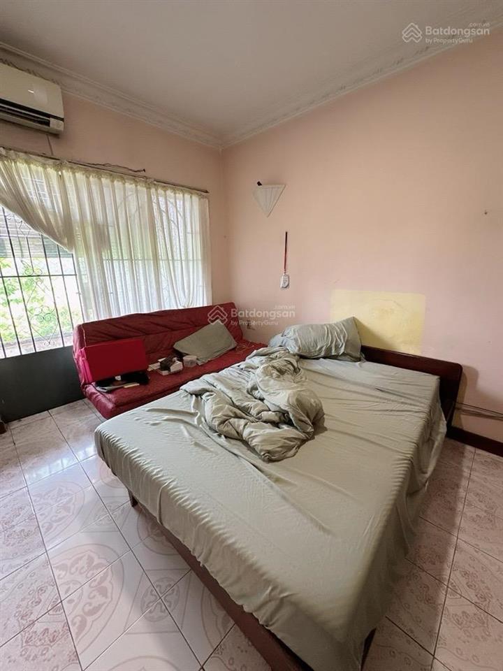 Biệt phủ tân bình  giáp quận 3  lê văn sỹ  234m2  3 tầng  gara ô tô riêng  pn+wc 134tr/m2 tl