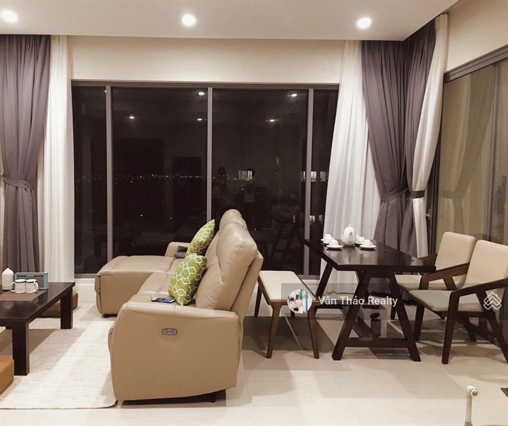 (chỉ 8.5 tỷ  2 mặt full kính) căn hộ 2pn đảo kim cương  view sông đẹp xuất sắc  liền kề quận 1