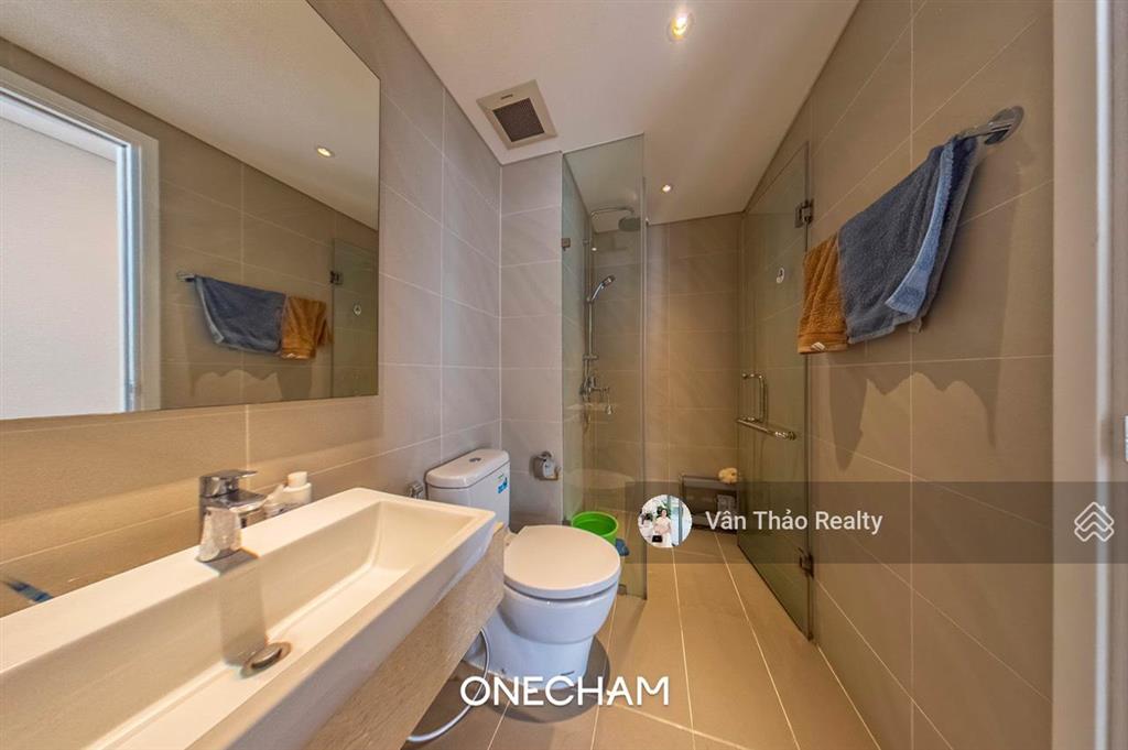 (chỉ 8.5 tỷ  2 mặt full kính) căn hộ 2pn đảo kim cương  view sông đẹp xuất sắc  liền kề quận 1