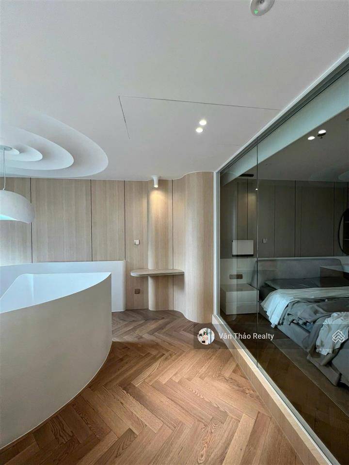 Căn hộ duplex penthouse  full nội thất cao cấp  the crest metropole thủ thiêm  2p di chuyển q1