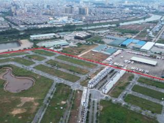 Chính chủ  22tr/m2  102 m2 không phải xây. ngay tại cửa khẩu móng cái, sẵn sổ giao dịch