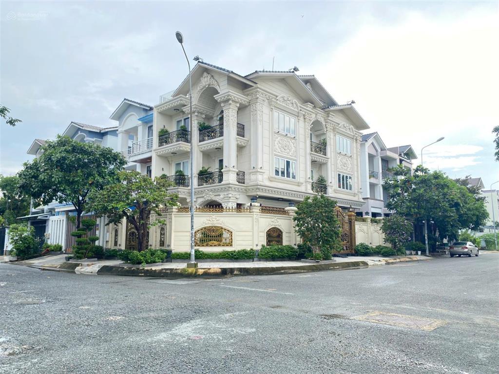 Bán biệt thự 312m2, 2mt khu đặng thùy trâm, view công viên 16x20m, 3 tầng, gara ô tô 30 tỷ