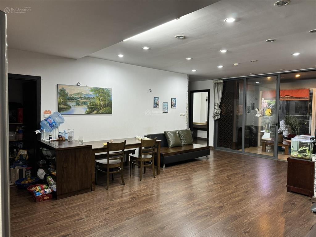 Tôi bán căn 131m2 tòa the light tố hữu 3pn giá 9,5 tỷ