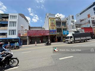 Chính chủ cần bán gấp giảm 10tỷ  mặt tiền cách mạng tháng 8  12m*25m  cấp 4  giá bán 85 tỷ