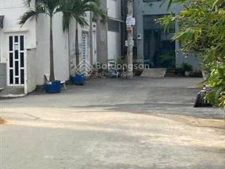 Đất góc 2 mặt tiền đường 3 xe hơi tránh nhau đường số 22 linh đông thủ đức 500m đến phạm văn đồng