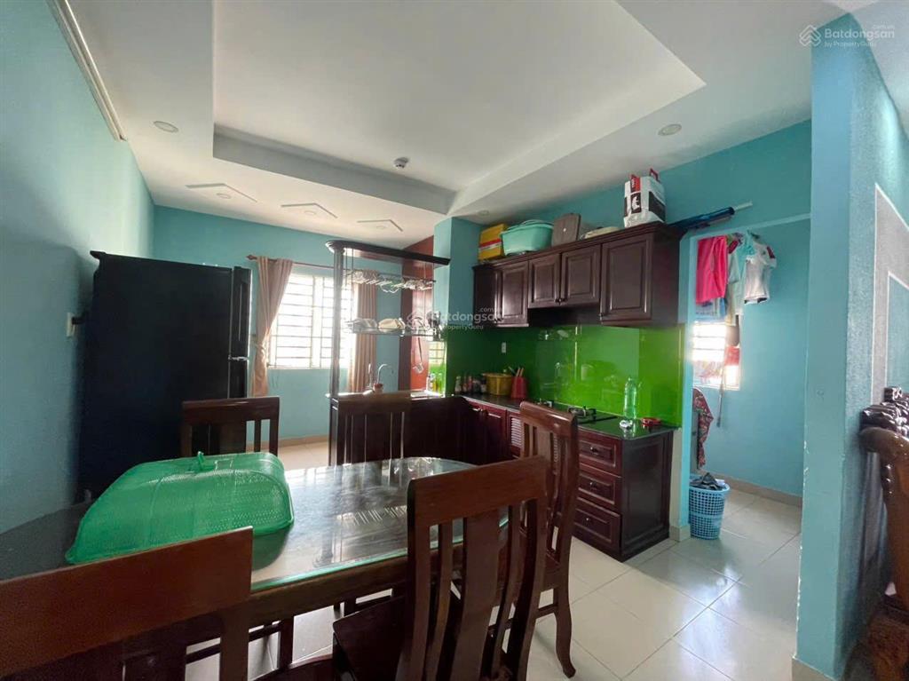 Bán gấp bán rẻ căn hộ chung cư sunview town 2pn 1wc hiệp bình thủ đức sổ hồng sẵn công viên hồ bơi