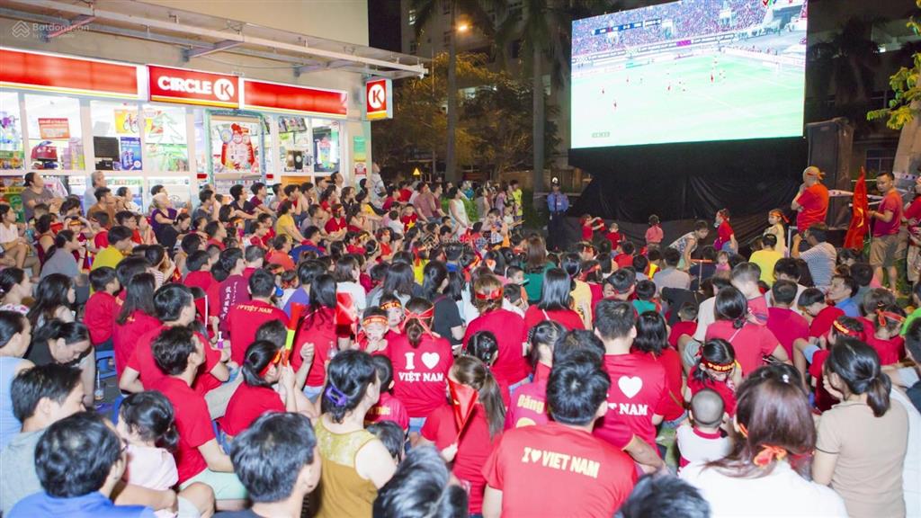 Căn hộ shophouse 166m2 đối diện hổ bơi gần khu vui chơi gần khu sự kiện sổ hồng lâu dài vĩnh viễn