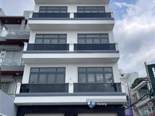 Siêu vị trí mặt tiền phố tây bùi viện, p. pnl, q 1  8x18m  3 tầng  hđt 160tr/tháng  giá 50 tỷ