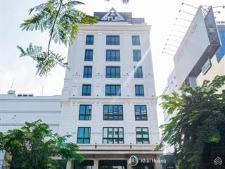 Chuyển nhượng building mặt tiền bến vân đồn, q 4  10x26m  hầm, 9 tầng  hđt 500tr/th  giá 135 tỷ