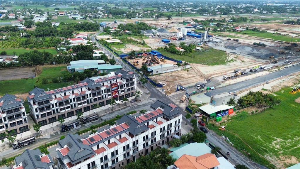 Căn hiếm tại tỉnh lộ 825, 2,89 tỷ, 160,6m2, đức hòa, long an