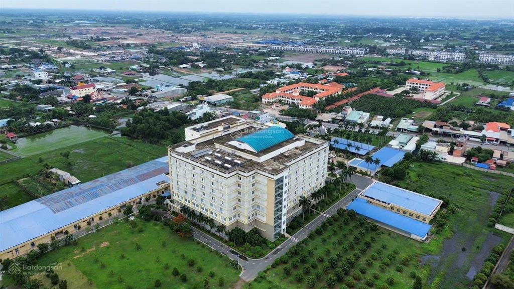 Căn hiếm tại tỉnh lộ 825, 2,89 tỷ, 160,6m2, đức hòa, long an