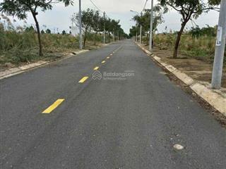 Thanh lí đất đẹp ,90m2 , ở mặt tiền đường lớn long hậu , cần giuộc , long an , sổ hồng riêng