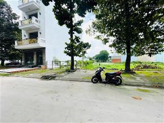 Cần tiền xoay vốn bán gấp đất đẹp , 554tr trong khu dân cư 135 thị trấn bến lức , bến lức , long an