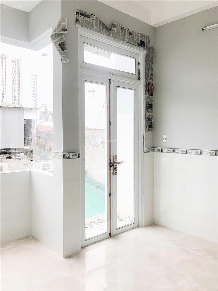 Bán nhà 5 tầng btct ngay hàng xanh  đinh bộ lĩnh, dtsd 220m2 chỉ 7.5 tỷ