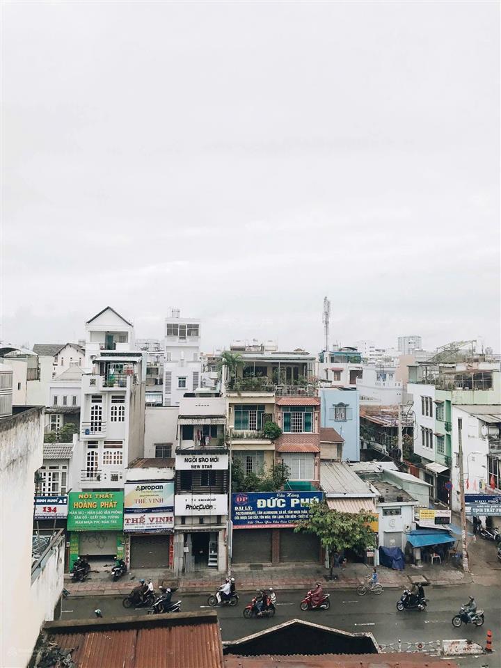 Bán nhà 5 tầng btct ngay hàng xanh  đinh bộ lĩnh, dtsd 220m2 chỉ 7.5 tỷ