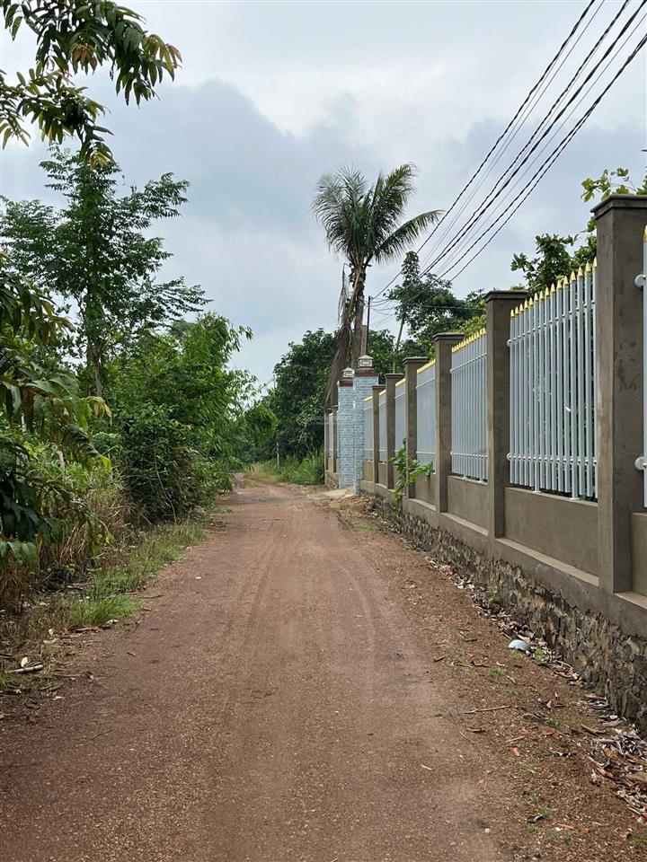 Ngay khu dân cư cần bán gấp 9603m2 dân cư đông tiềm năng tăng giá chỉ 2tỷ2