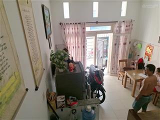 Bán gấp nhà đẹp ở ngay huỳnh tấn phát, cách mặt tiền 2 căn, 60m2, 3pn, shr, hcđ, chỉ 7 tỷ