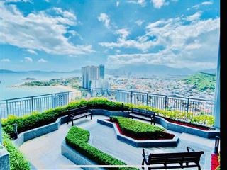 Bán căn hộ studio scenia bay. giá 2.7 tỉ tầng cao view đẹp.  0968 871 ***