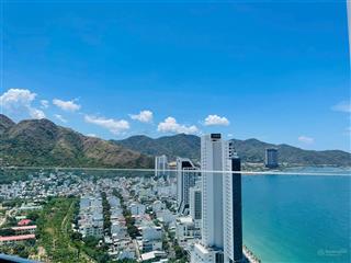 Bán căn studio tầng cao scenia bay giá 2.75 tỉ.  0968 871 ***