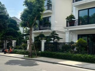 Bán biệt thự sân vườn tây mỗ  gần dương nội  200m2 gần hồ  view thoáng  35 tỷ