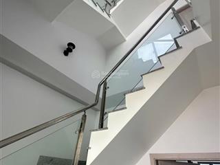 Bán nhà hẻm 4m trước nhà bùi minh trực (4x13.7 )5 lầu phường 5 quận 8 chỉ 7,9 tỷ ctl