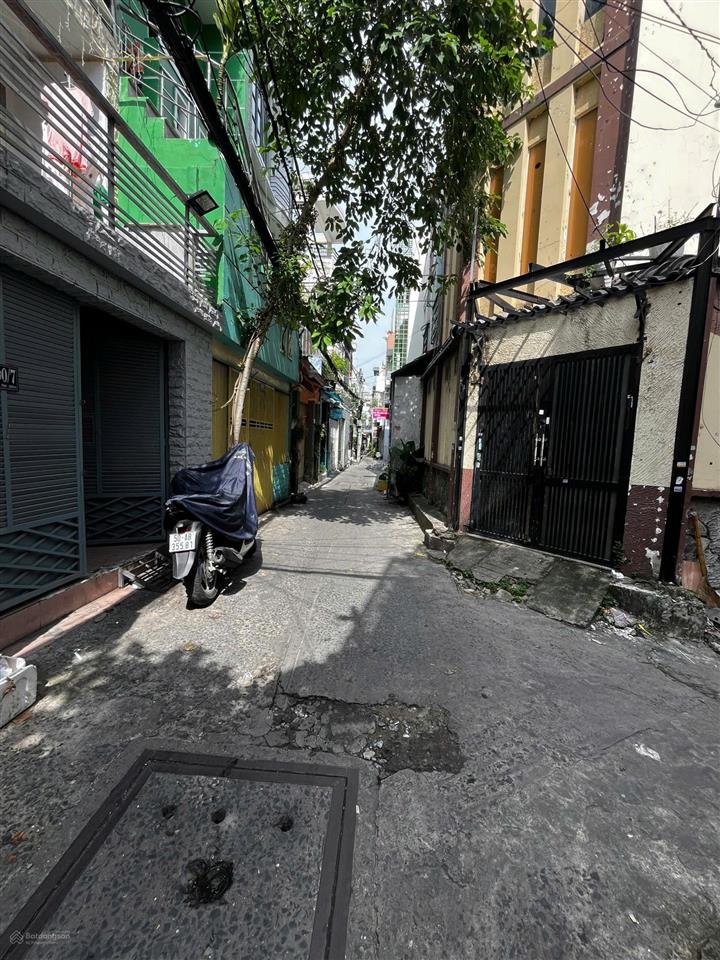 Bán nhà riêng 42m2 dương bá trạc 3 lầu 4pn phường 2 quận 8 nhà mới chỉ 5,5 tỷ ctl