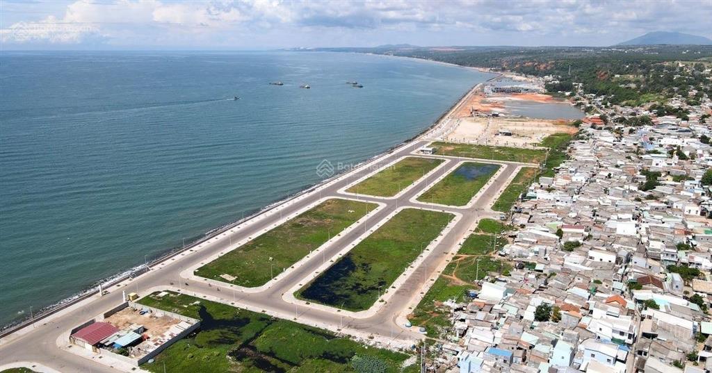 Lô góc mặt biển, mặt đường biển mở rộng lên 42