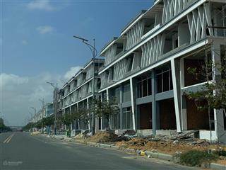 Bán nhà phố hl04 | hồ bơi riêng, full nội thất, giá chỉ 6,29 tỷ  0937 154 ***