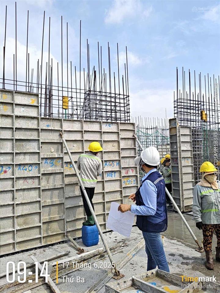 Căn loft 2 tầng tính tiền 1 tầng với 2pn  2wc tại la pura trần 5,4m chỉ từ 3,7 tỷ