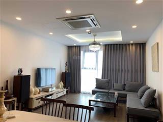 Bán gấp căn 3 ngủ 173 xuân thủy, dịch vọng hậu. giá 6,5 tỷ dt 110m2 và 2 vs  0978 965 ***